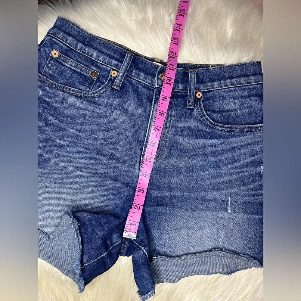Madewell denim hi rise raw hem shorts sz 26